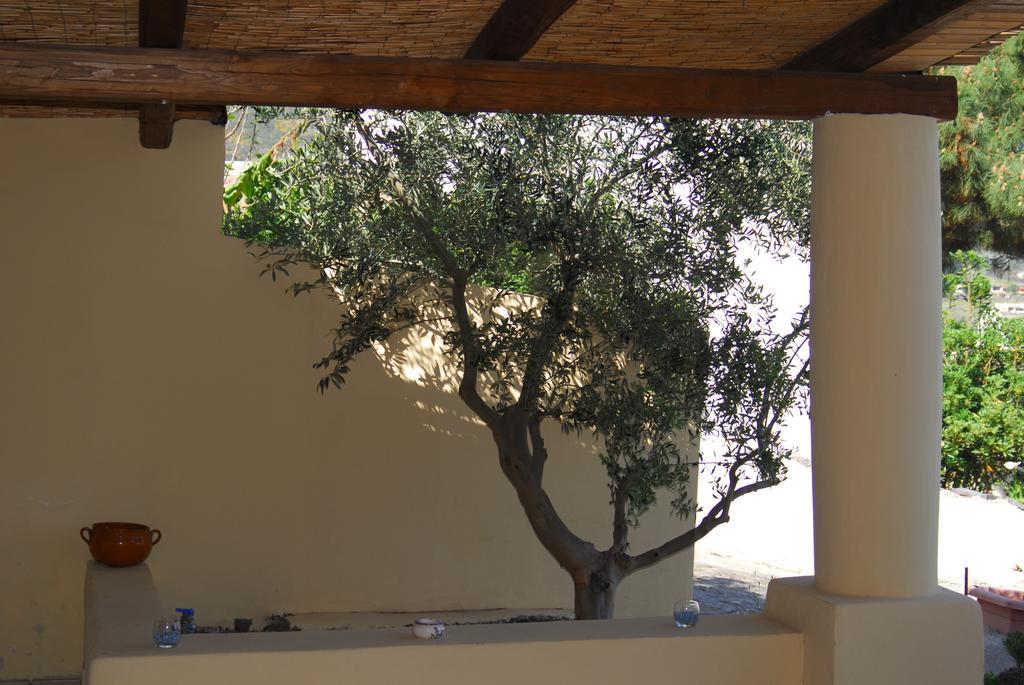 Eoliano B&B Мальфа Екстер'єр фото
