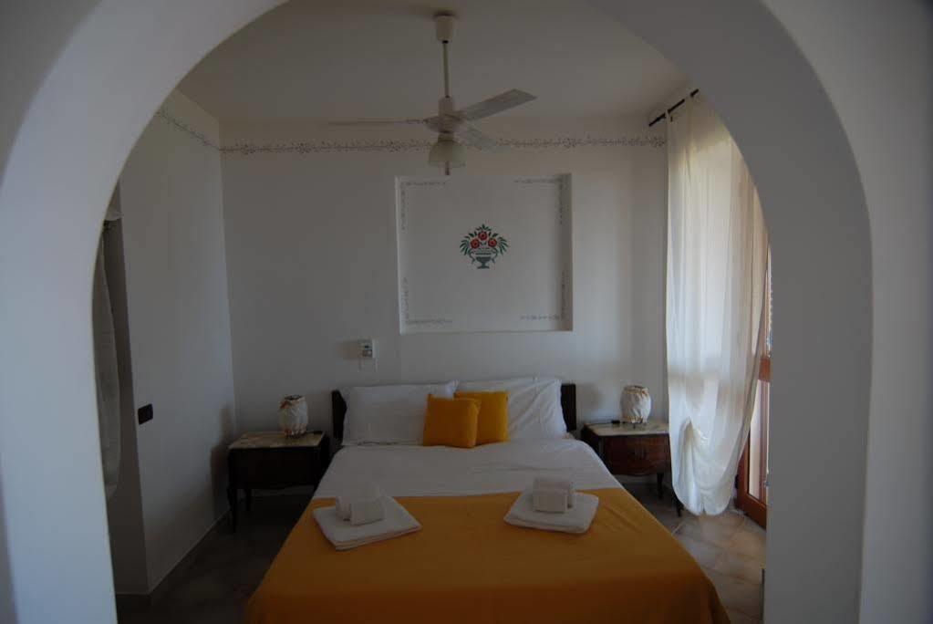 Eoliano B&B Мальфа Екстер'єр фото